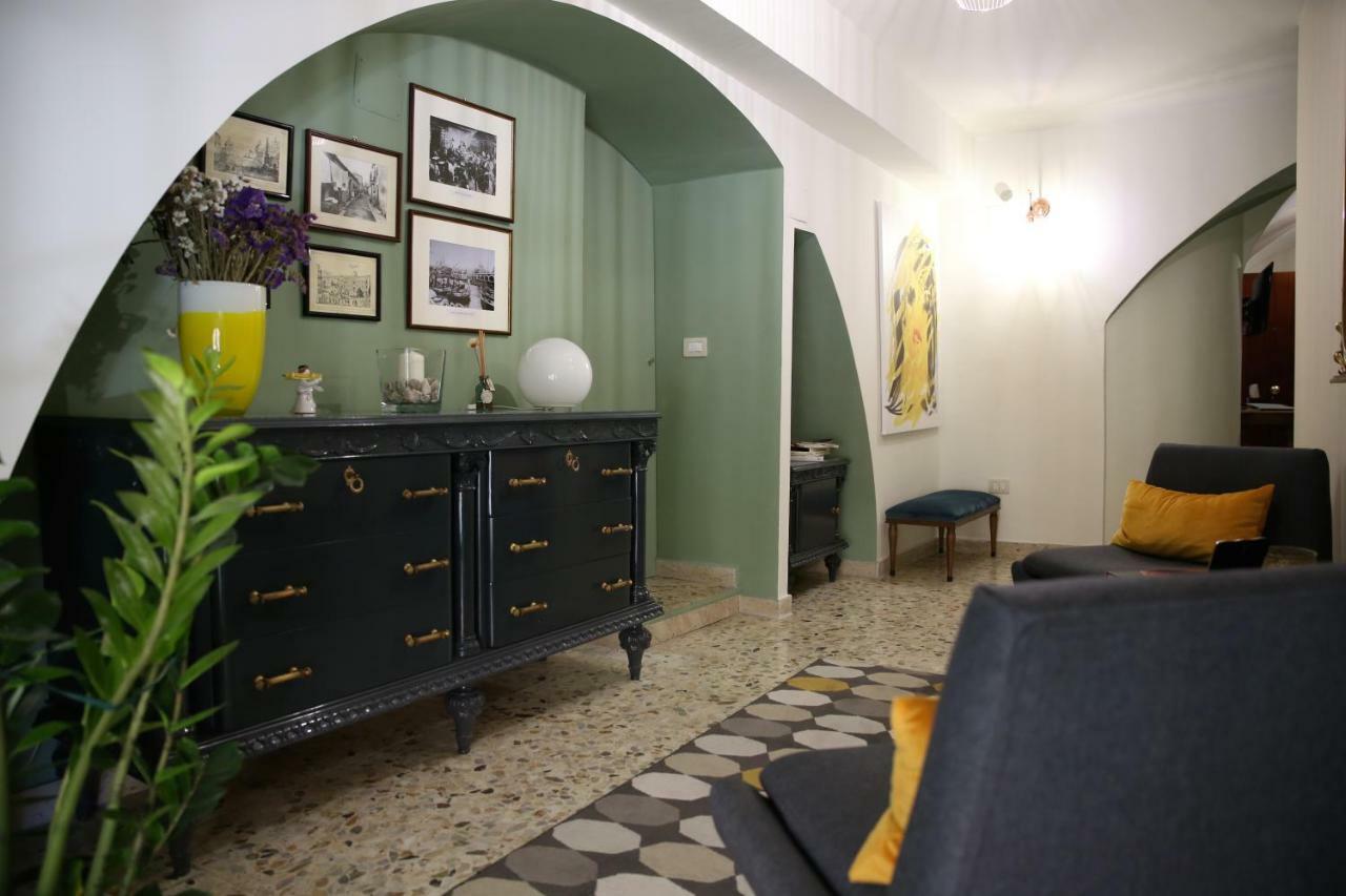 Casa Famoso Holiday home *